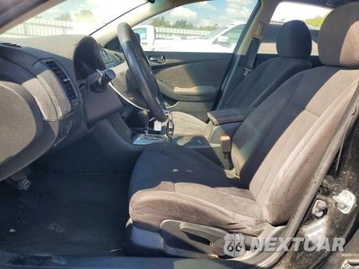 Zdjęcie 7 z 13 samochodu: 2012 NISSAN ALTIMA 2.5 VIN:1N4AL2APXCN431140 - miniatura