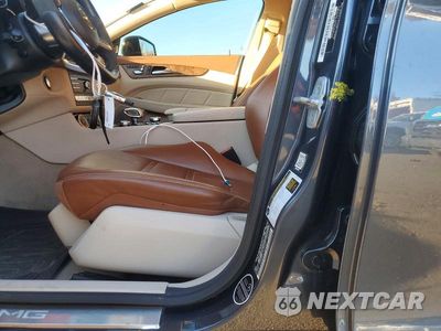 Zdjęcie 13 z 14 samochodu: 2016 MERCEDES-BENZ CLS 63 AMG S-MODEL VIN:WDDLJ7GB9GA168224 - miniatura