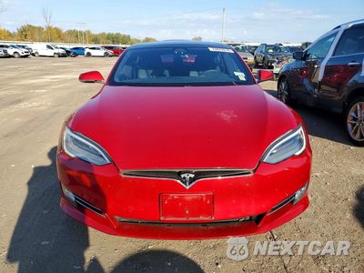 Piąte zdjęcie samochodu w środku: 2020 TESLA MODEL S VIN:5YJSA1E21LF399898 - miniatura