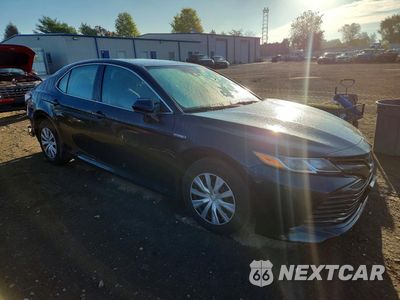Czwarte zdjęcie samochodu z boku: 2020 TOYOTA CAMRY LE VIN:4T1C31AK6LU529259 - miniatura
