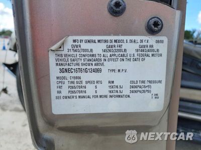 Zdjęcie 14 z 14 samochodu: 2001 CHEVROLET SUBURBAN C1500 VIN:3GNEC16T61G124069 - miniatura