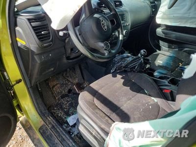 Zdjęcie 8 z 12 samochodu: 2015 KIA SOUL BASE VIN:KNDJN2A23F7771814 - miniatura