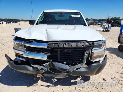 Piąte zdjęcie samochodu w środku: 2018 CHEVROLET SILVERADO K1500 VIN:3GCUKNEC7JG287846 - miniatura