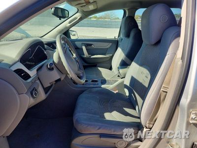 Zdjęcie 7 z 13 samochodu: 2015 CHEVROLET TRAVERSE LS VIN:1GNKRFED7FJ345498 - miniatura