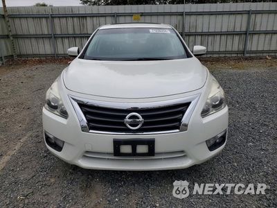 Piąte zdjęcie samochodu w środku: 2014 NISSAN ALTIMA 2.5 SV VIN:1N4AL3AP7EC296736 - miniatura