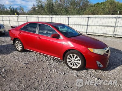 Czwarte zdjęcie samochodu z boku: 2013 TOYOTA CAMRY HYBRID XLE VIN:4T1BD1FK7DU086655 - miniatura