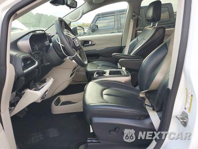 Zdjęcie 7 z 13 samochodu: 2023 CHRYSLER PACIFICA HYBRID TOURING L VIN:2C4RC1L76PR594932 - miniatura