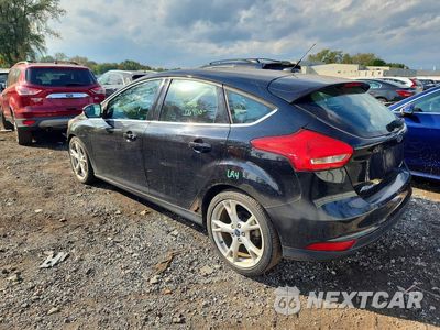 Drugie zdjęcie samochodu z przodu: 2016 FORD FOCUS TITANIUM VIN:1FADP3N28GL256510 - miniatura