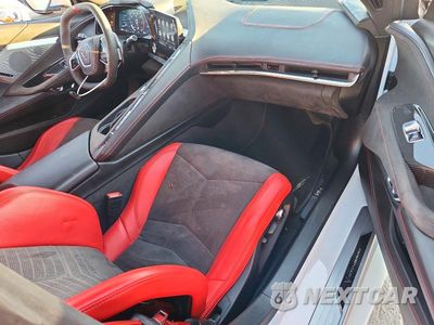 Zdjęcie 8 z 12 samochodu: 2020 CHEVROLET CORVETTE STINGRAY 3LT VIN:1G1Y82D46L5117523 - miniatura