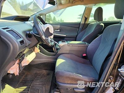 Zdjęcie 7 z 13 samochodu: 2013 TOYOTA PRIUS V THREE VIN:JTDZN3EUXD3279645 - miniatura