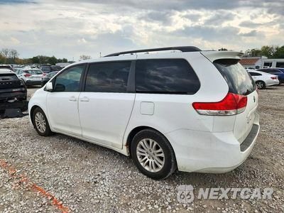 Drugie zdjęcie samochodu z przodu: 2011 TOYOTA SIENNA XLE 8-PASSENGER VIN:5TDYK3DC3BS147092 - miniatura