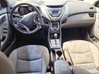 Zdjęcie 8 z 12 samochodu: 2013 HYUNDAI ELANTRA GLS VIN:5NPDH4AE3DH172348 - miniatura