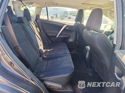 Zdjęcie 11 z 14 samochodu: 2016 TOYOTA RAV4 XLE VIN:JTMWFREV8GJ063255 - miniatura
