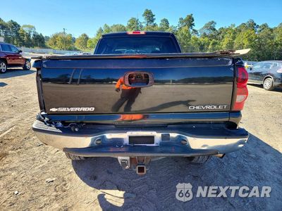 Zdjęcie 6 z 12 samochodu: 2004 CHEVROLET SILVERADO C2500 HEAVY DUTY VIN:1GCHC23U84F110575 - miniatura