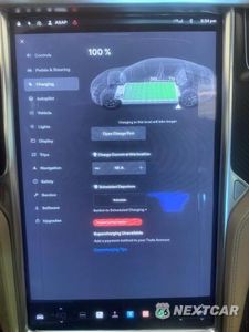 Zdjęcie 11 z 11 samochodu: 2016 TESLA MODEL S VIN:5YJSA1E26GF161504 - miniatura