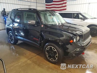Czwarte zdjęcie samochodu z boku: 2017 JEEP RENEGADE TRAILHAWK VIN:ZACCJBCB7HPE47272 - miniatura