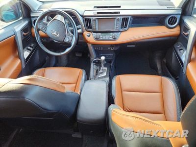 Zdjęcie 8 z 13 samochodu: 2016 TOYOTA RAV4 LIMITED VIN:2T3DFREVXGW508166 - miniatura