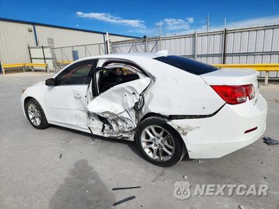 Drugie zdjęcie samochodu z przodu: 2015 CHEVROLET MALIBU 1LT VIN:1G11C5SL2FF285962 - miniatura
