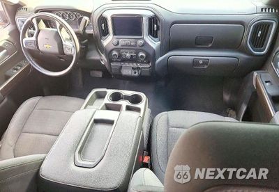 Zdjęcie 8 z 12 samochodu: 2021 CHEVROLET SILVERADO K1500 LT VIN:3GCUYDED0MG351201 - miniatura