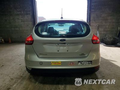 Zdjęcie 6 z 12 samochodu: 2016 FORD FOCUS SE VIN:1FADP3K20GL206057 - miniatura