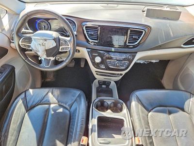 Zdjęcie 8 z 13 samochodu: 2017 CHRYSLER PACIFICA TOURING L PLUS VIN:2C4RC1EG0HR851145 - miniatura