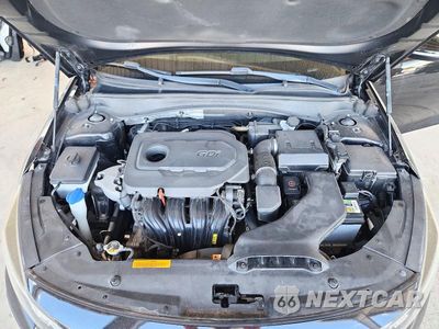 Zdjęcie 11 z 12 samochodu: 2019 KIA OPTIMA LX VIN:5XXGT4L39KG340574 - miniatura