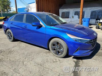 Czwarte zdjęcie samochodu z boku: 2021 HYUNDAI ELANTRA SEL VIN:5NPLM4AG1MH000313 - miniatura