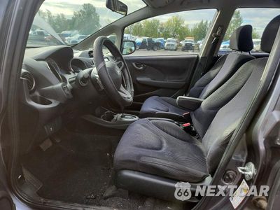 Zdjęcie 7 z 14 samochodu: 2012 HONDA FIT SPORT VIN:JHMGE8H52CC002414 - miniatura
