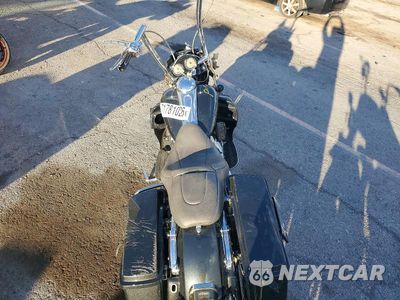 Zdjęcie 6 z 9 samochodu: 2009 HARLEY-DAVIDSON FLTR VIN:1HD1FS4109Y656519 - miniatura