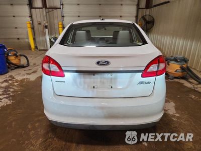 Zdjęcie 6 z 13 samochodu: 2011 FORD FIESTA S VIN:3FADP4AJ2BM128841 - miniatura