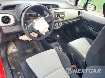 Zdjęcie 8 z 12 samochodu: 2014 TOYOTA YARIS 3-DOOR L VIN:JTDJTUD3XED597116 - miniatura