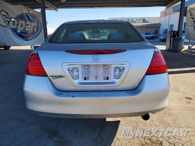 Zdjęcie 6 z 12 samochodu: 2006 HONDA ACCORD SE VIN:1HGCM56376A072446 - miniatura