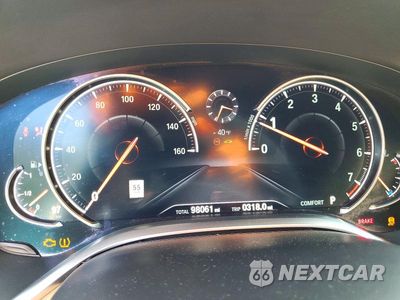 Zdjęcie 9 z 12 samochodu: 2019 BMW 750 XI VIN:WBA7F2C53KB240535 - miniatura
