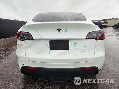 Zdjęcie 6 z 12 samochodu: 2021 TESLA MODEL Y VIN:5YJYGDEE4MF186983 - miniatura
