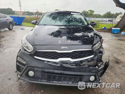 Piąte zdjęcie samochodu w środku: 2020 KIA FORTE FE VIN:3KPF24AD7LE207834 - miniatura