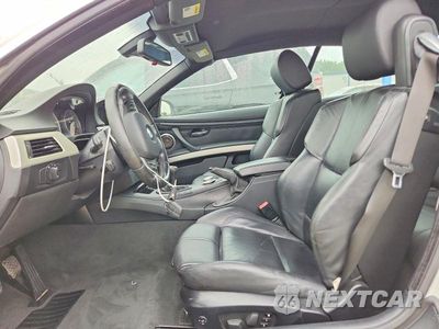 Zdjęcie 7 z 12 samochodu: 2008 BMW M3 VIN:WBSWL935X8PL89710 - miniatura