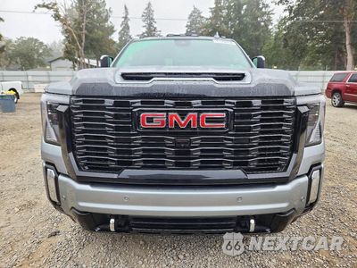 Piąte zdjęcie samochodu w środku: 2025 GMC SIERRA K2500 DENALI VIN:1GT4UREYXSF347523 - miniatura