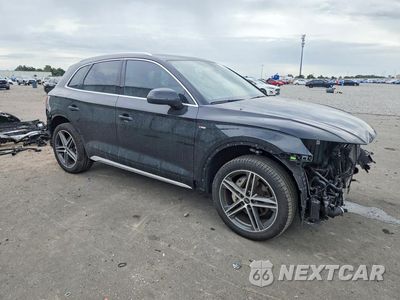 Czwarte zdjęcie samochodu z boku: 2024 AUDI Q5 E PREMIUM 55 VIN:WA1G2AFYXR2122274 - miniatura