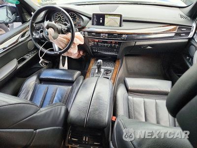 Zdjęcie 8 z 13 samochodu: 2017 BMW X5 XDRIVE35I VIN:5UXKR0C32H0X77505 - miniatura