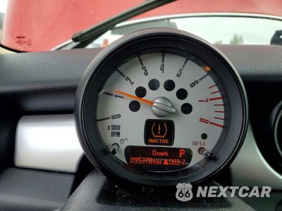 Zdjęcie 9 z 12 samochodu: 2011 MINI COOPER CLUBMAN VIN:WMWZF3C5XBTY00639 - miniatura