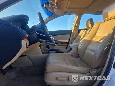 Zdjęcie 7 z 12 samochodu: 2012 HONDA ACCORD EXL VIN:1HGCP3F8XCA027519 - miniatura