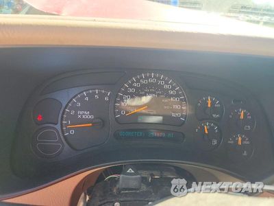 Zdjęcie 9 z 12 samochodu: 2005 CHEVROLET SILVERADO C1500 VIN:2GCEC13T251124422 - miniatura