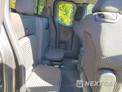 Zdjęcie 10 z 12 samochodu: 2008 NISSAN FRONTIER SE V6 VIN:1N6AD06W78C444410 - miniatura
