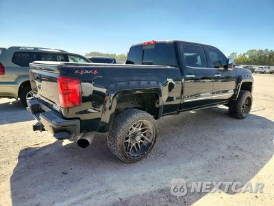 Trzecie zdjęcie samochodu z tyłu: 2018 CHEVROLET SILVERADO K2500 HIGH COUNTRY VIN:1GC1KXEY6JF102200 - miniatura