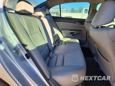 Zdjęcie 10 z 12 samochodu: 2008 HONDA ACCORD EXL VIN:1HGCP36818A070766 - miniatura