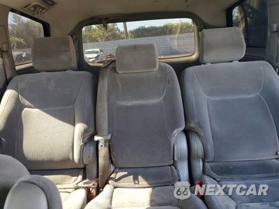 Zdjęcie 10 z 13 samochodu: 2004 TOYOTA SIENNA LE 8 PASSENGER VIN:5TDZA23C44S058685 - miniatura