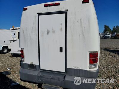 Zdjęcie 6 z 13 samochodu: 2007 FORD F550 SUPER DUTY SHUTTLE BUS VIN:1FDAF56P57EB27825 - miniatura