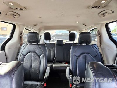 Zdjęcie 10 z 13 samochodu: 2017 CHRYSLER PACIFICA TOURING L PLUS VIN:2C4RC1EG7HR796368 - miniatura