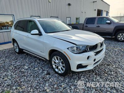 Czwarte zdjęcie samochodu z boku: 2015 BMW X5 XDRIVE35I VIN:5UXKR0C56F0P12574 - miniatura