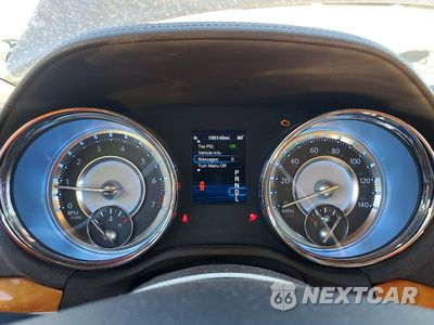 Zdjęcie 9 z 12 samochodu: 2012 CHRYSLER 300 LIMITED VIN:2C3CCACG5CH176016 - miniatura